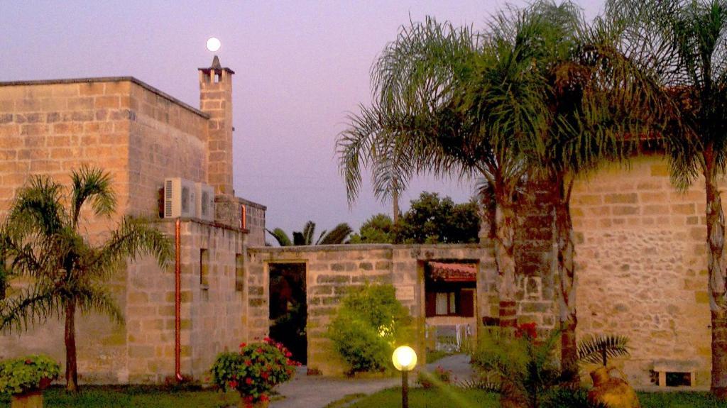Masseria Grande Hotel Torre dell'Orso Exterior foto